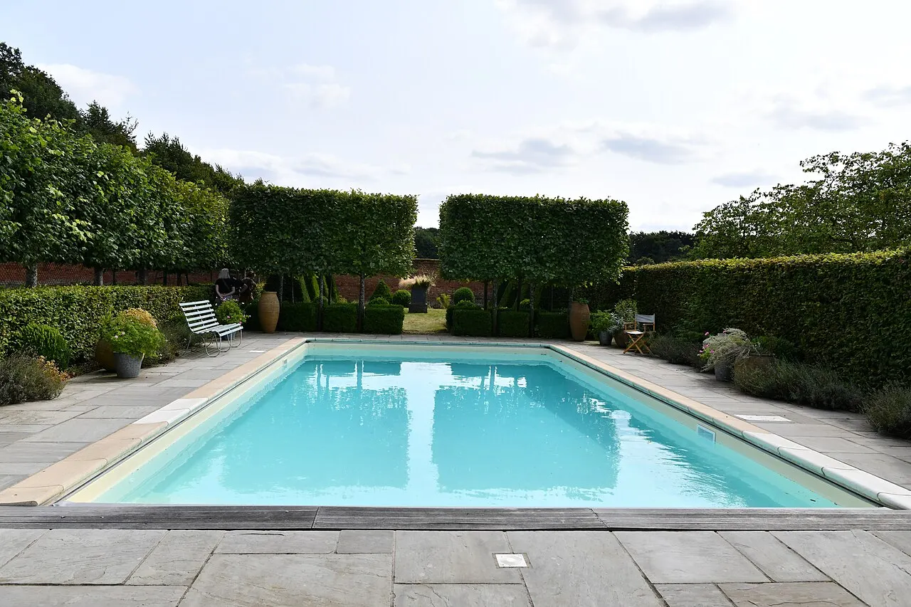 Stock photo of a pool project of the kind Texas Pools Inc takes on in Spring